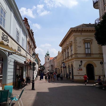 Sunny City Center Pětikostelí Exteriér fotografie