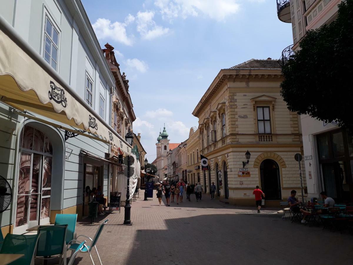 Sunny City Center Pětikostelí Exteriér fotografie