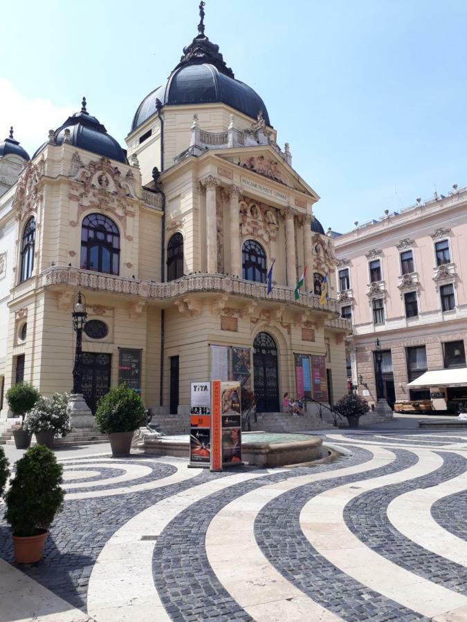 Sunny City Center Pětikostelí Exteriér fotografie